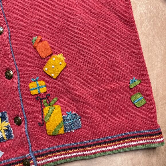 Vintage 90s Susan Bristol Patchwork Embroidered Present Sweater Cardigan Red - Picture 3 of 7